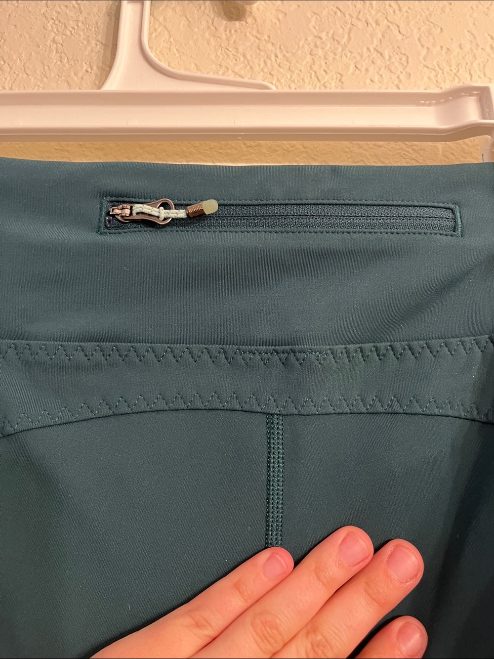 lululemon athletica Teal Cropped Performance Leggings - Picture 4 of 5